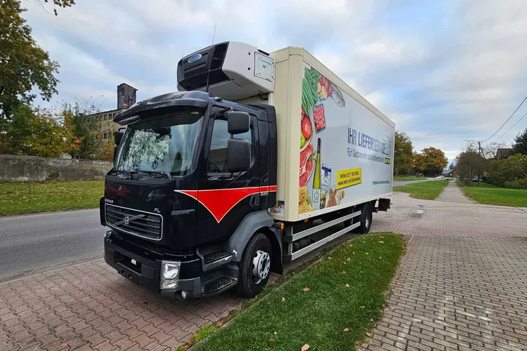 Volvo FL 240 CHŁODNIA zdjęcie 2