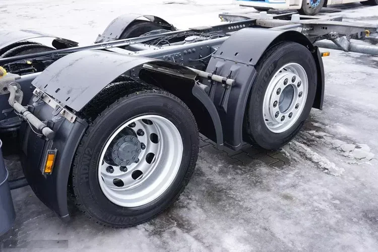 DAF XF / 480 / ACC / EURO 6 / SSC / MEGA / BDF / 7.82 M / RETARDER / OŚ SKRĘTNA zdjęcie 28