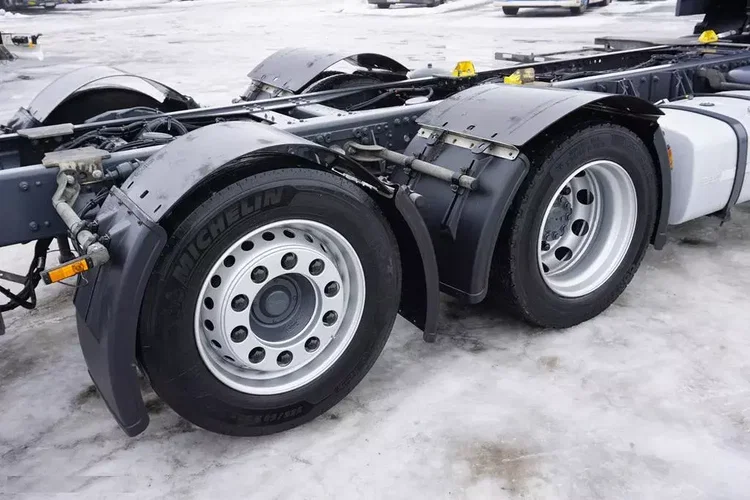 DAF XF / 480 / ACC / EURO 6 / SSC / MEGA / BDF / 7.82 M / RETARDER / OŚ SKRĘTNA zdjęcie 40