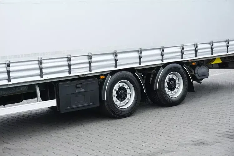 PANAV TANDEM / DŁ. 8.35 M / FIRANKA / 20 PALET zdjęcie 8