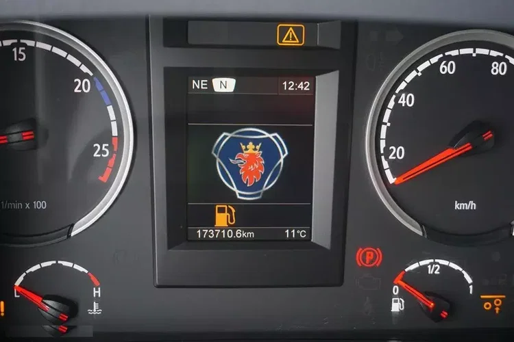 Scania / P 410 / ACC / E 6 / BDF + WINDA / 7.15 , 7.45, 7.82 M / OŚ SKRĘTNA zdjęcie 12