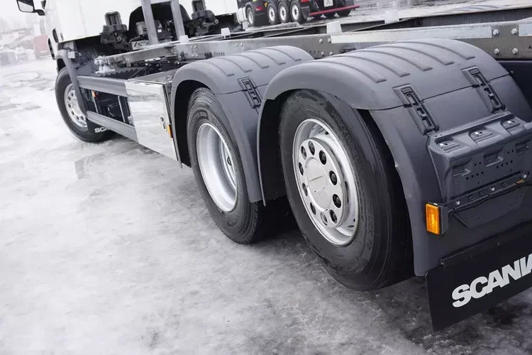 Scania / P 410 / ACC / E 6 / BDF + WINDA / 7.15 , 7.45, 7.82 M / OŚ SKRĘTNA zdjęcie 19