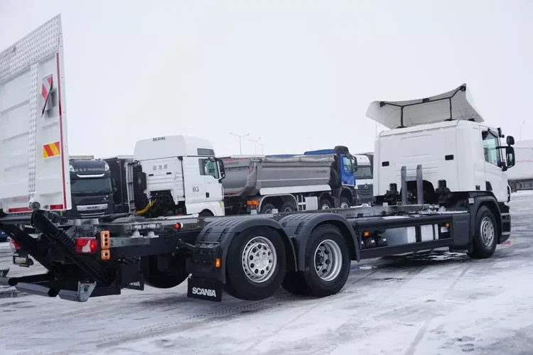 Scania / P 410 / ACC / E 6 / BDF + WINDA / 7.15 , 7.45, 7.82 M / OŚ SKRĘTNA zdjęcie 29