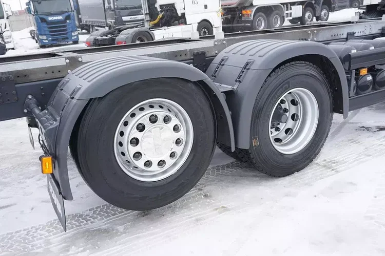 Scania / P 410 / ACC / E 6 / BDF + WINDA / 7.15 , 7.45, 7.82 M / OŚ SKRĘTNA zdjęcie 30