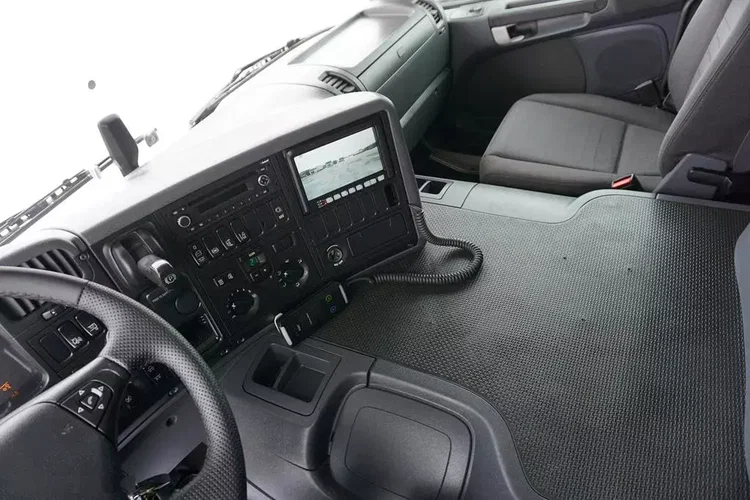 Scania / P 410 / ACC / E 6 / BDF + WINDA / 7.15 , 7.45, 7.82 M / OŚ SKRĘTNA zdjęcie 9