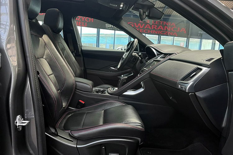 Jaguar E-Pace PANORAMA Chequered Flag 4x4 200KM GWARANCJA 1WŁ Kraj Bezwypadkowy F23% 4x2 zdjęcie 12