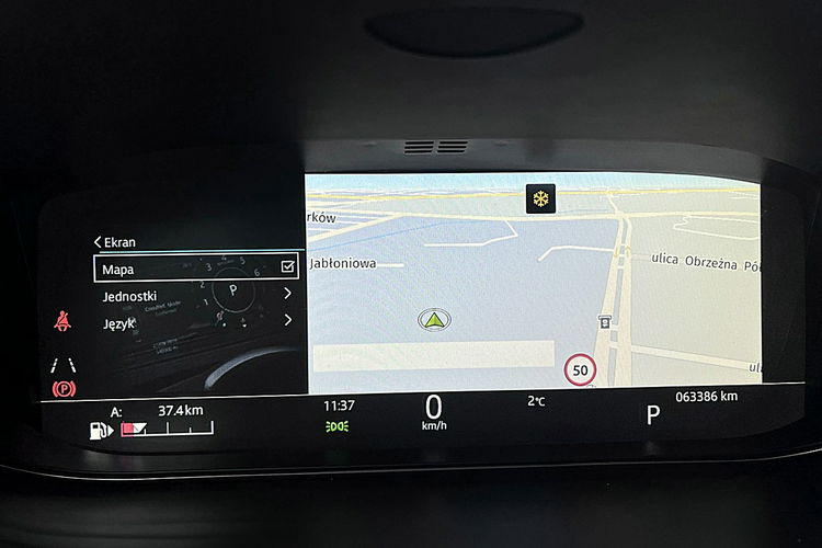 Jaguar E-Pace PANORAMA Chequered Flag 4x4 200KM GWARANCJA 1WŁ Kraj Bezwypadkowy F23% 4x2 zdjęcie 33