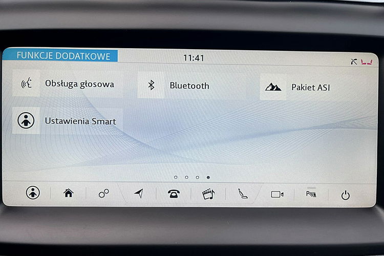 Jaguar E-Pace PANORAMA Chequered Flag 4x4 200KM GWARANCJA 1WŁ Kraj Bezwypadkowy F23% 4x2 zdjęcie 43