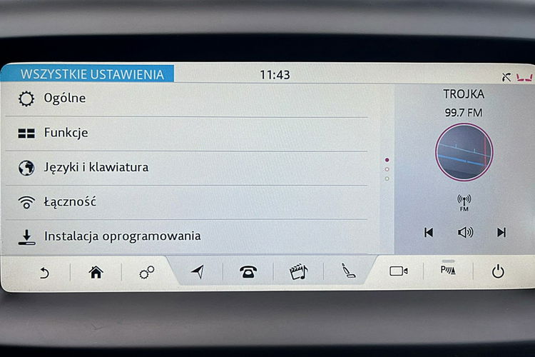 Jaguar E-Pace PANORAMA Chequered Flag 4x4 200KM GWARANCJA 1WŁ Kraj Bezwypadkowy F23% 4x2 zdjęcie 53