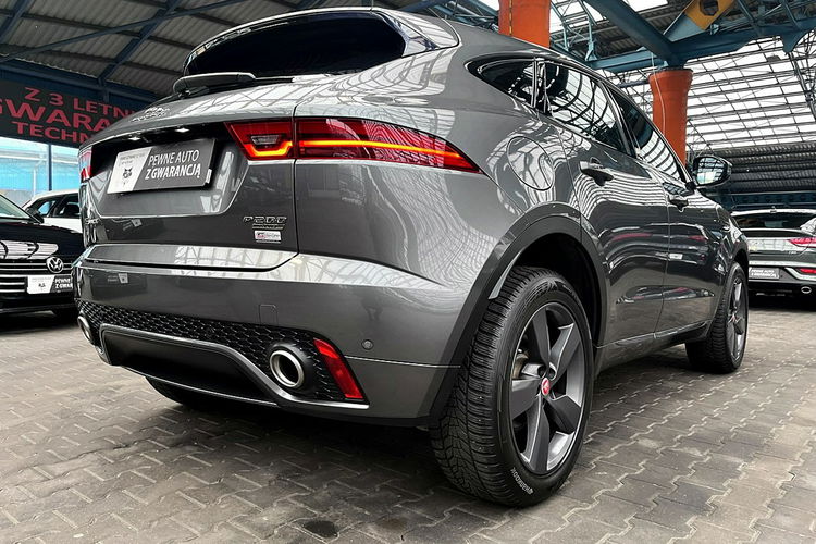 Jaguar E-Pace PANORAMA Chequered Flag 4x4 200KM GWARANCJA 1WŁ Kraj Bezwypadkowy F23% 4x2 zdjęcie 74