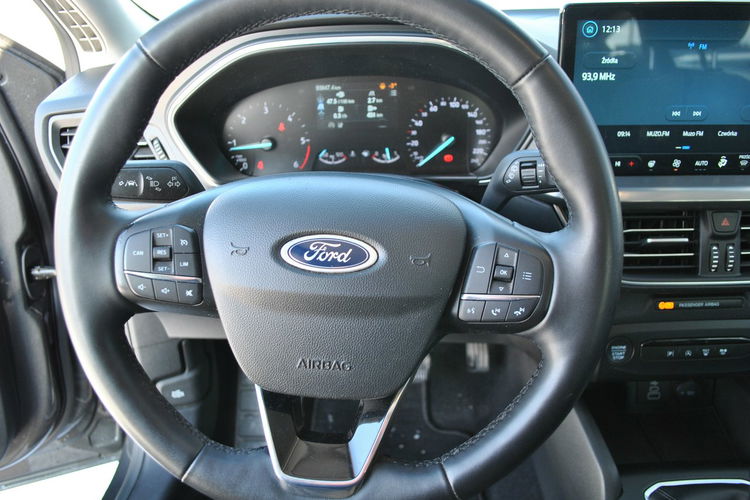 Focus Kombi Titanium 1, 5 EcoBlue 120KM ASO Forda Gwarancja zdjęcie 16