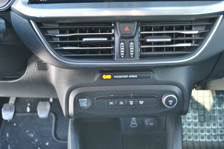 Focus Kombi Titanium 1, 5 EcoBlue 120KM ASO Forda Gwarancja zdjęcie 18