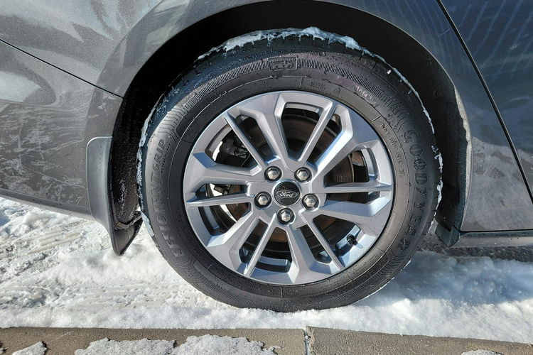 Focus Kombi Titanium 1, 5 EcoBlue 120KM ASO Forda Gwarancja zdjęcie 28