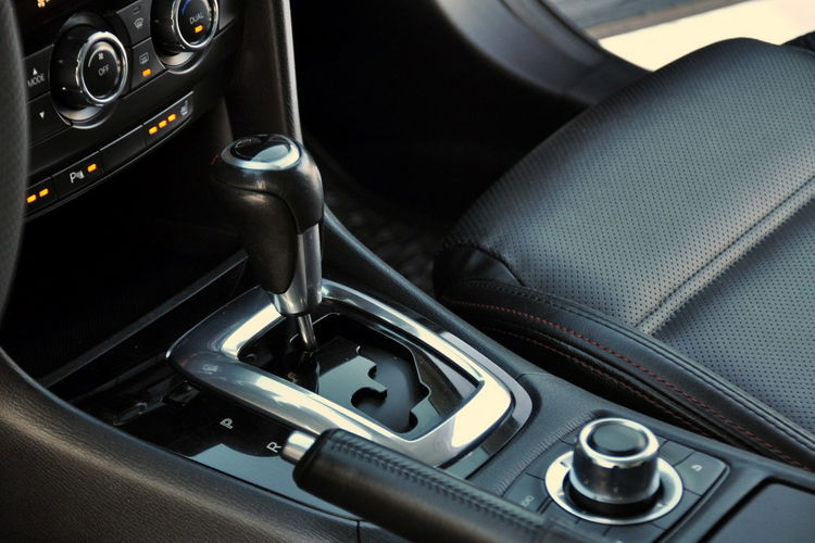 Mazda 6 2.2d(175KM) Led Xenon Navi Kamera Skóry Automat El.Fotele RVM Alu17" zdjęcie 35