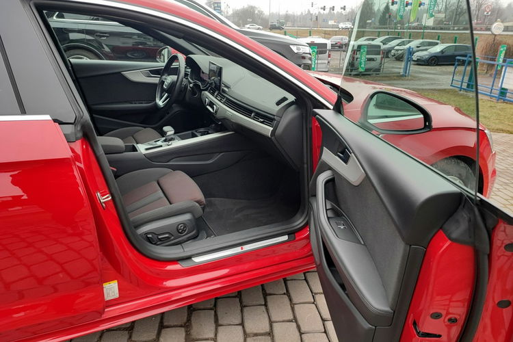 Audi A5 Quatttro + S-Line + tylko 32770 km zdjęcie 29