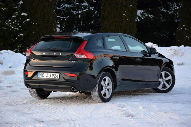 Volvo V40 Xenon Ledy Virtual Zegary Parktronik ASO Alu16 zdjęcie 14