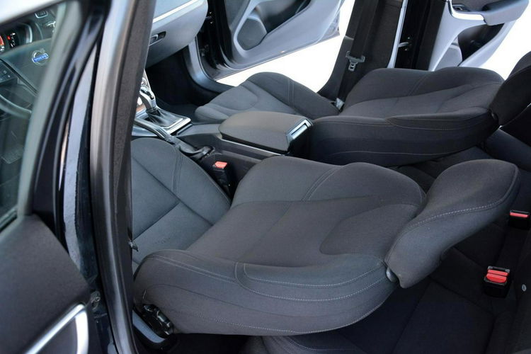 Volvo V40 Xenon Ledy Virtual Zegary Parktronik ASO Alu16 zdjęcie 22