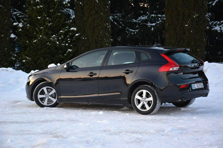 Volvo V40 Xenon Ledy Virtual Zegary Parktronik ASO Alu16 zdjęcie 5