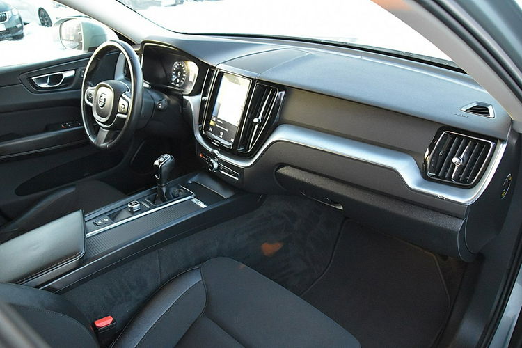 Volvo XC 60 2.0D3 150Km Pół-Skóra Ful Led Navi Gwarancja zdjęcie 9