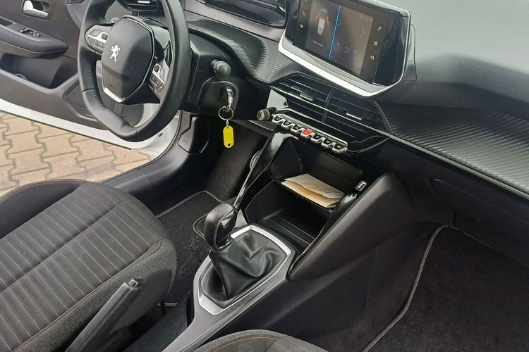 Peugeot 208 1.2 Benzyna zdjęcie 10