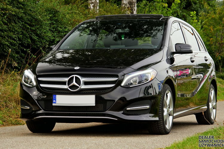 Mercedes B 250 2.0 211KM 4Matic Aut. Skóra Panorama Kamera El. fotele Bi xenon + LED zdjęcie 1