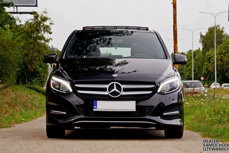 Mercedes B 250 2.0 211KM 4Matic Aut. Skóra Panorama Kamera El. fotele Bi xenon + LED zdjęcie 2