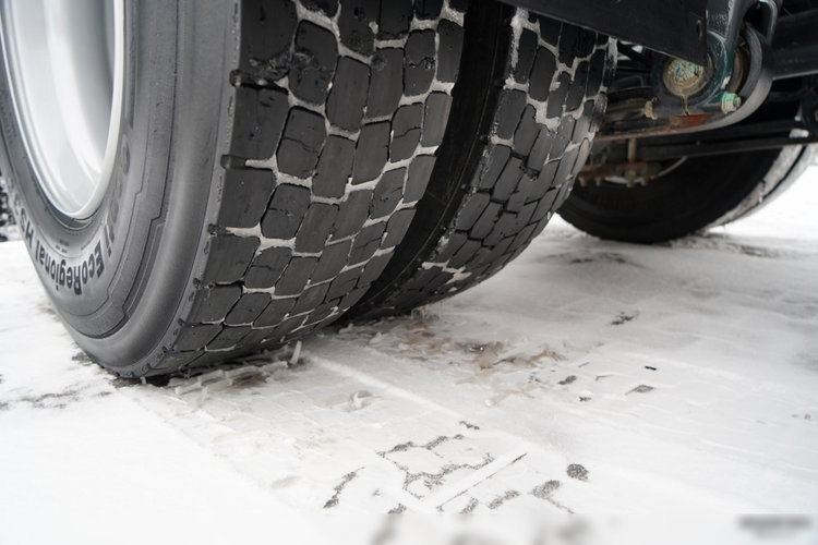 Renault T 440 / HYDRAULIKA  / RETARDER / KLIMA POSTOJOWA / 13 LITROWY SILNIK / zdjęcie 20