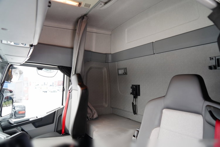 Renault T 440 / HYDRAULIKA  / RETARDER / KLIMA POSTOJOWA / 13 LITROWY SILNIK / zdjęcie 26