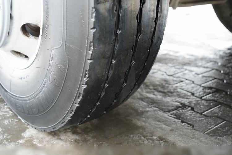 Volvo FMX 410 / 8x4 / GRUSZKA 9m3 / BETONOMIESZARKA / LIEBHERR / ALUFELGI / EURO 6 zdjęcie 21