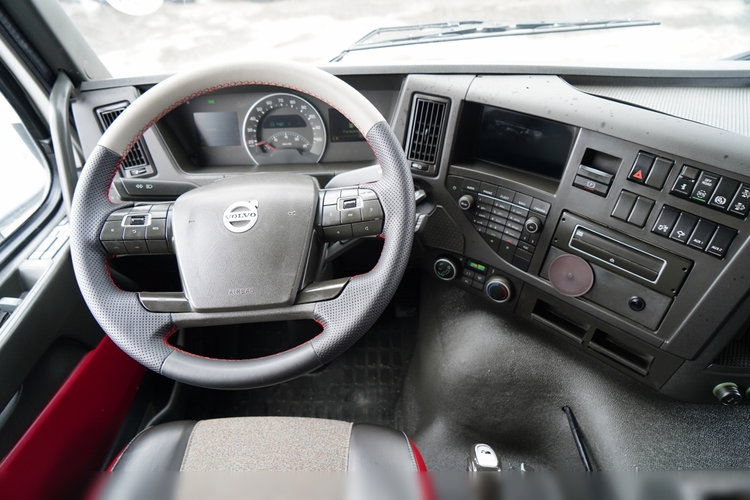 Volvo FMX 410 / 8x4 / GRUSZKA 9m3 / BETONOMIESZARKA / LIEBHERR / ALUFELGI / EURO 6 zdjęcie 33