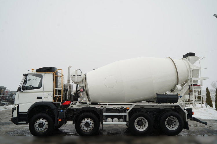 Volvo FMX 410 / 8x4 / GRUSZKA 9m3 / BETONOMIESZARKA / LIEBHERR / ALUFELGI / EURO 6 zdjęcie 3