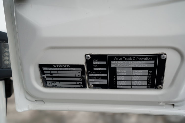 Volvo FMX 410 / 8x4 / GRUSZKA 9m3 / BETONOMIESZARKA / LIEBHERR / ALUFELGI / EURO 6 zdjęcie 41