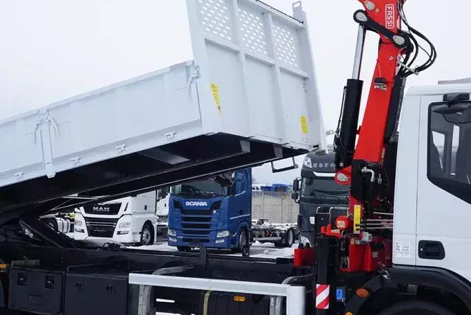 Iveco EUROCARGO / 190-280L / E 6 / WYWROTKA + HDS / ŁYŻKA / HYDROBURTA zdjęcie 16