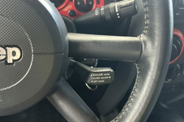 Jeep Wrangler Rubicon 3.8 208KM 4x4 Automat GAZ zdjęcie 24