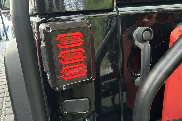 Jeep Wrangler Rubicon 3.8 208KM 4x4 Automat GAZ zdjęcie 25