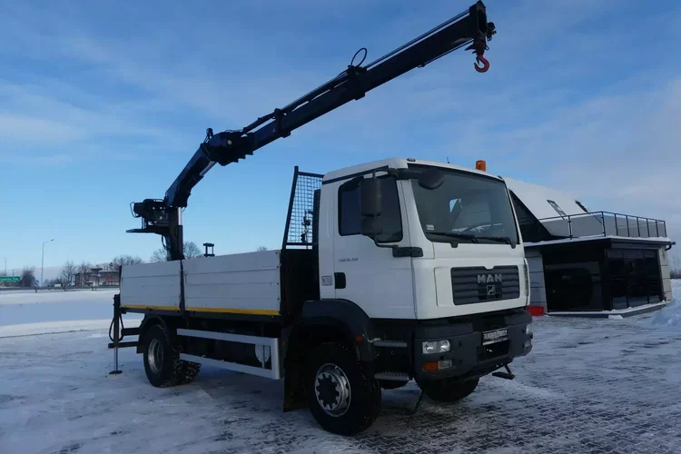 TGM 18.330 / 4x4 / MANUAL / HDS HIAB 122-2 DUO / zdjęcie 1