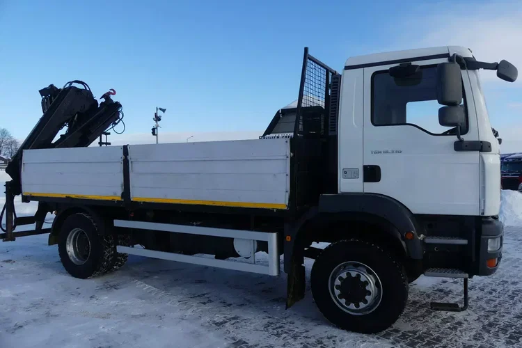 TGM 18.330 / 4x4 / MANUAL / HDS HIAB 122-2 DUO / zdjęcie 13