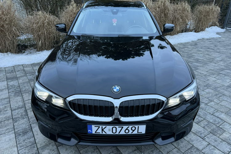 BMW 320 Bardzo zadbana zdjęcie 5