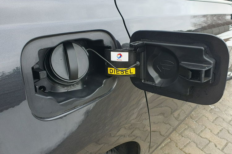 Peugeot 508 1.6 HDI 120KM # NAVI # Parktronic # Kamera # LED # Serwis do Końca zdjęcie 41