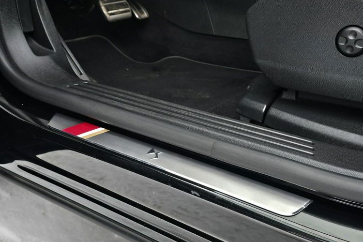 DS Automobiles DS 7 Crossback 1.5 BlueHDi Performance / Bezwypadkowy / I-właściciel zdjęcie 20