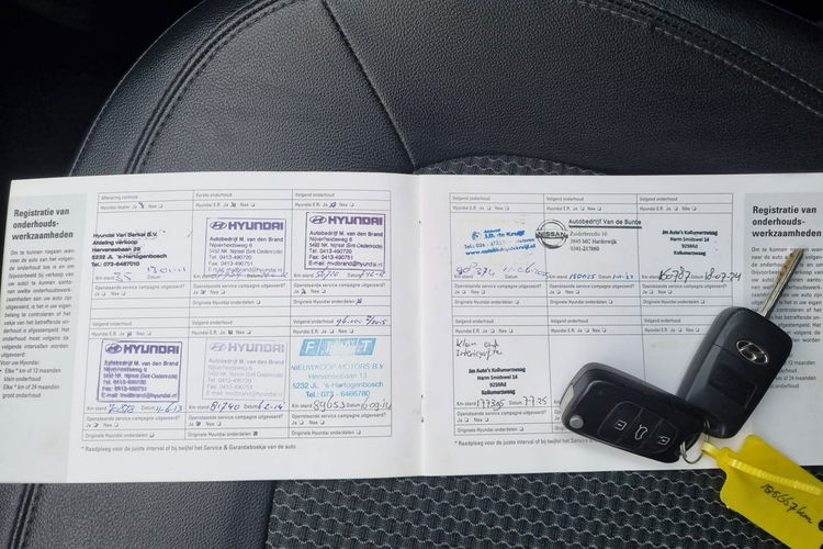 Hyundai ix35 2.0 Benzyna 163km / Bezwypadkowy / Panorama / Skóra / Klimatronik zdjęcie 17