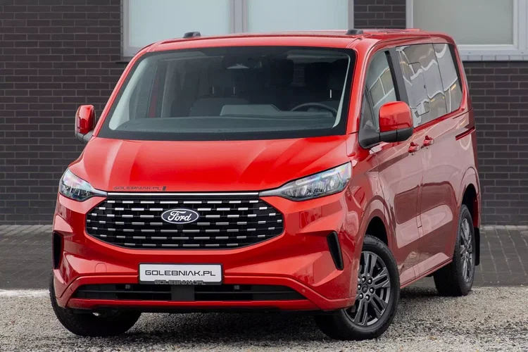 Ford tourneo-custom zdjęcie 2