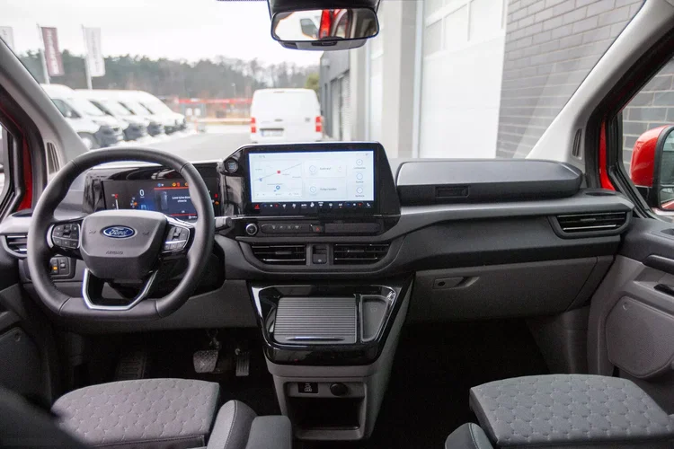 Ford tourneo-custom zdjęcie 15