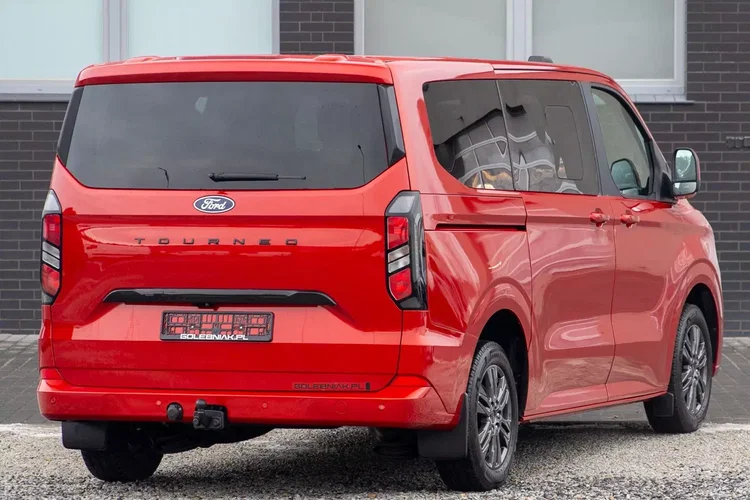Ford tourneo-custom zdjęcie 3