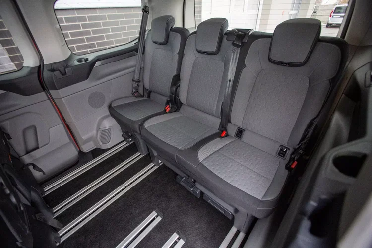 Ford tourneo-custom zdjęcie 10