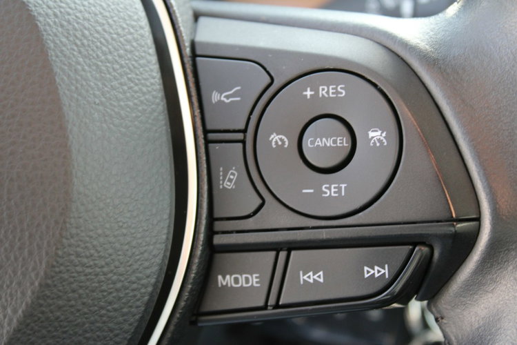 Toyota Corolla Comfort Kamera F-VAT SalonPL Gwarancja zdjęcie 19