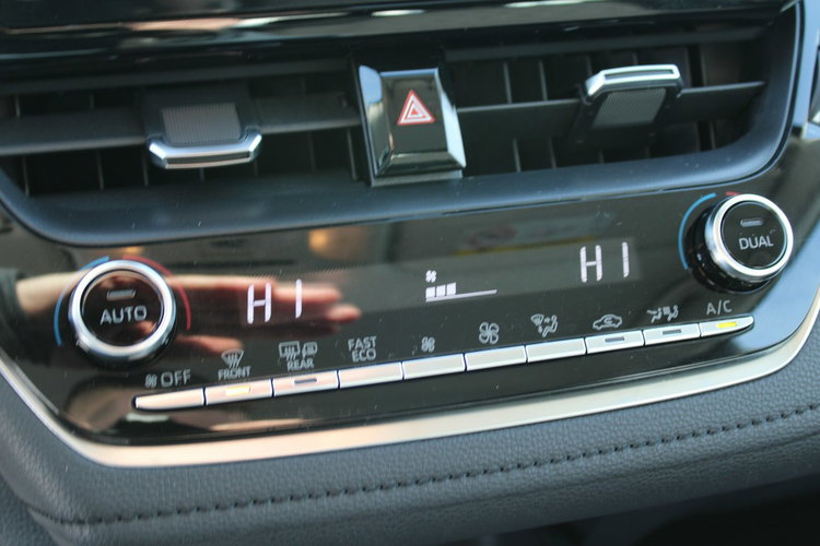 Toyota Corolla Comfort Kamera F-VAT SalonPL Gwarancja zdjęcie 21