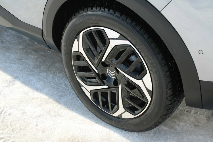 Citroen C4 SHINE 1.5D Skóra Salon Polska netto 48699 PLN Gwarancja zdjęcie 9