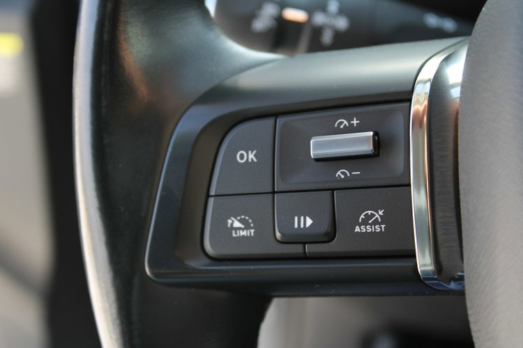 Citroen C4 SHINE 1.5D Skóra Salon Polska netto 48699 PLN Gwarancja zdjęcie 20