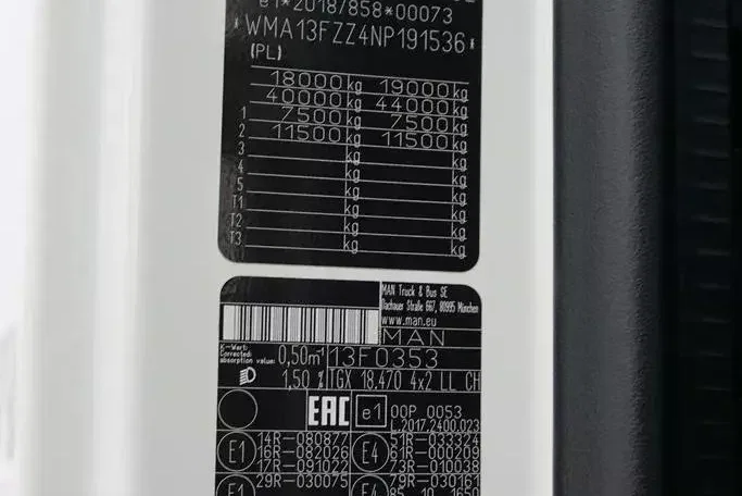 MAN TGX / 18.470 / E 6 / GM / ZESTAW PRZEJAZDOWY 120 M3 / ŁAD. 14 815 KG / RETARDER zdjęcie 11